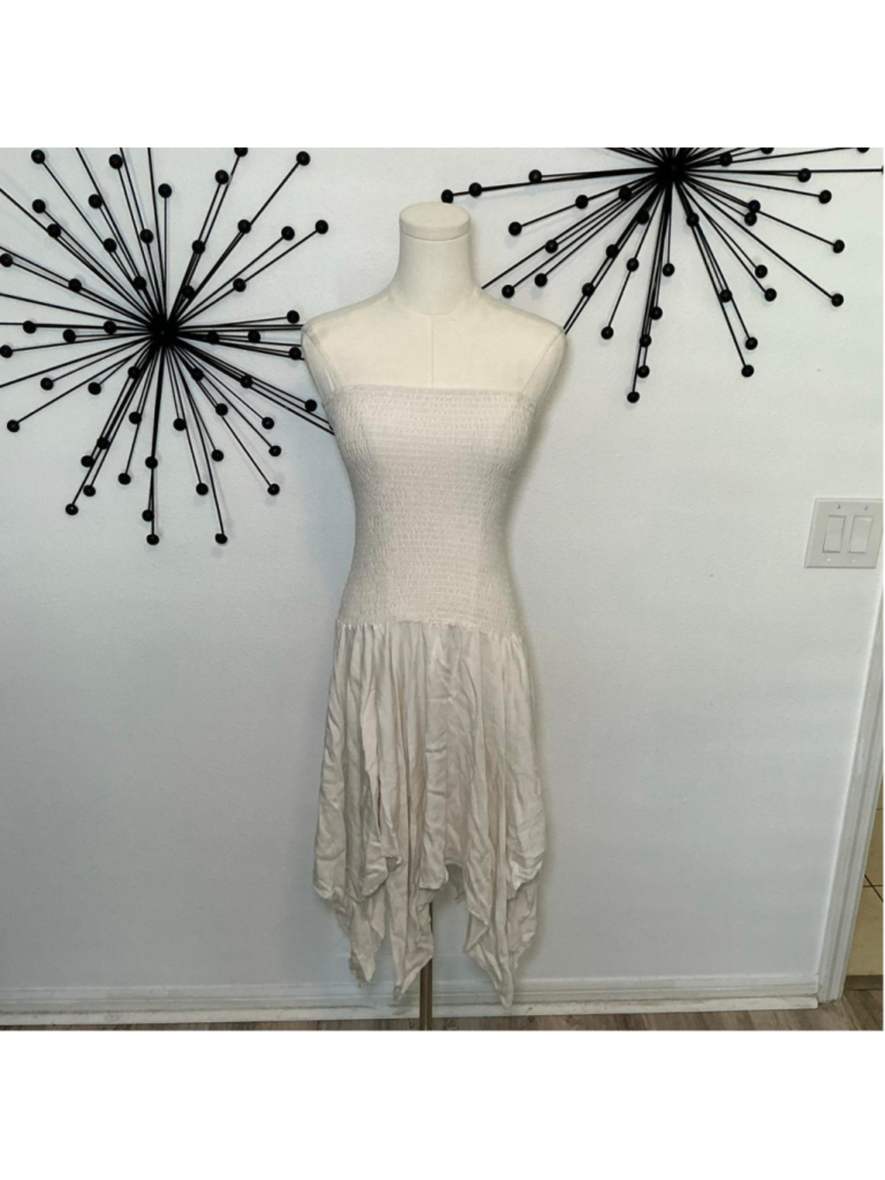 Ecote White Smocked Strapless Handkerchief Hem Dress M Boho Festival